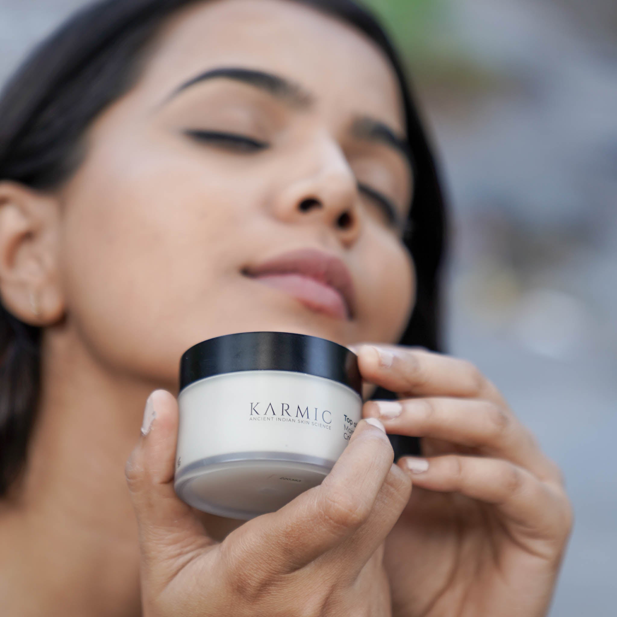 Hydrating face moisturiser