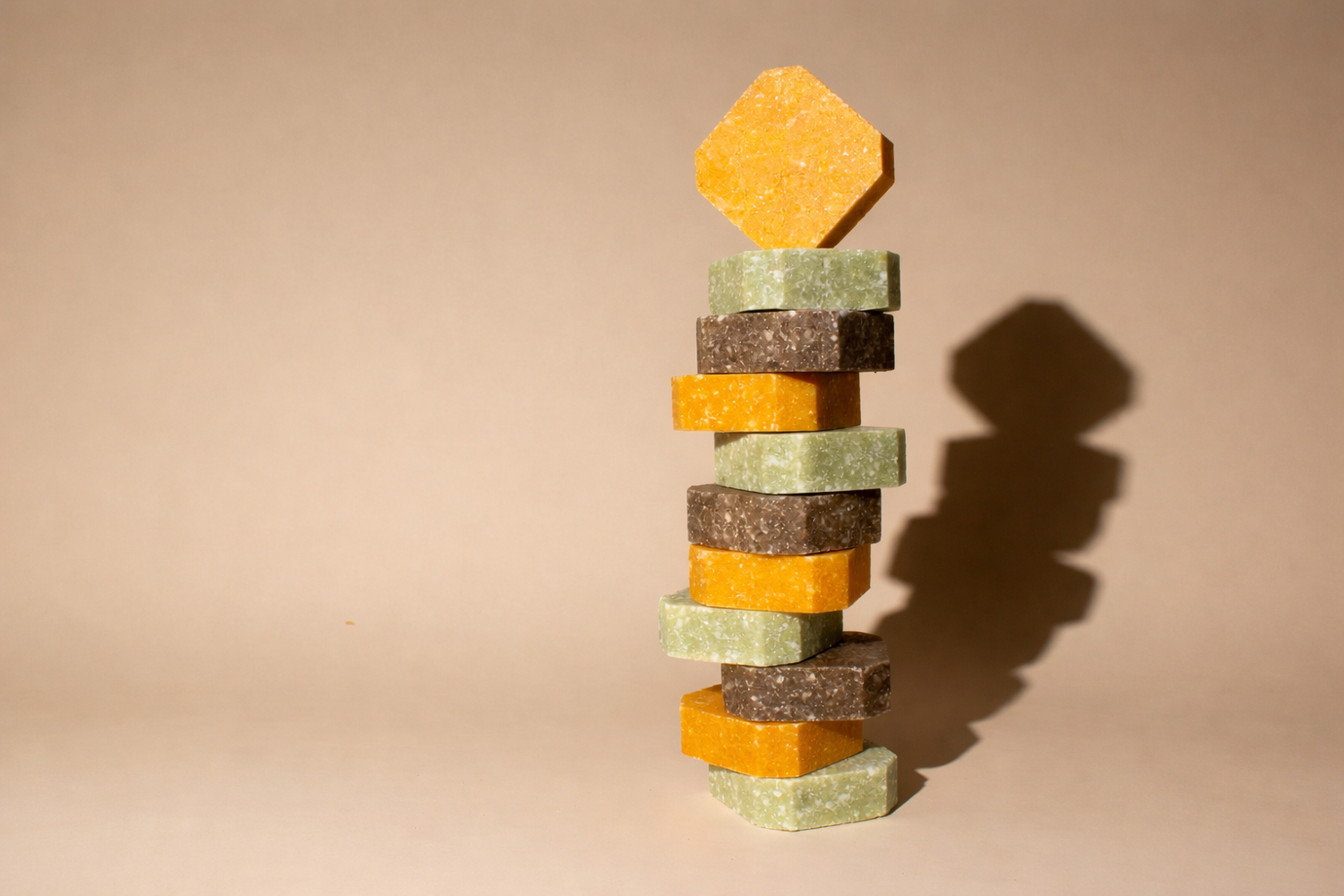 Bye Bye Oily Scalp: The Definitive Guide to Choosing the Best Shampoo Bar for Oily Hair (2026)